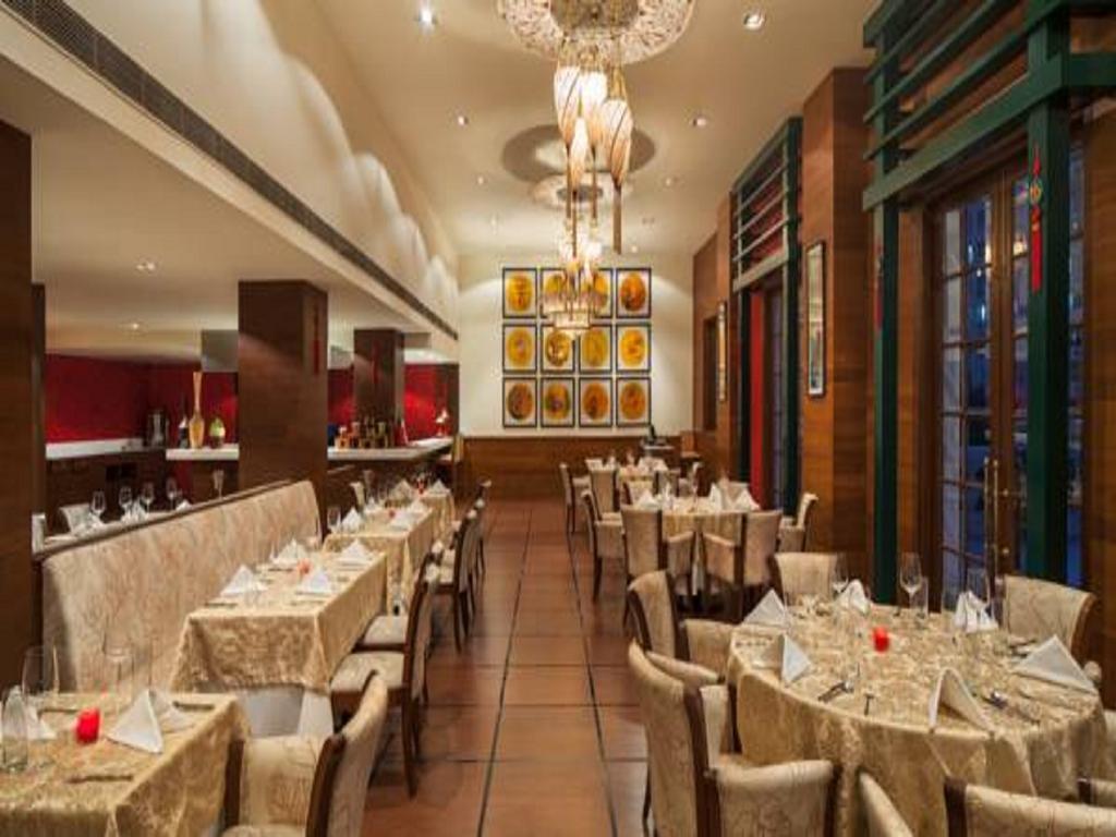 Hotel Dlf Club 5 Gurgaon Exterior foto